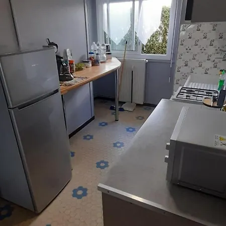 Agreable De 80m2 Dans Maison شقة